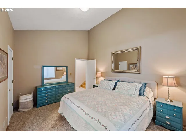 $639,000 | 2058 Cedar Court, North Bend, OR 97459