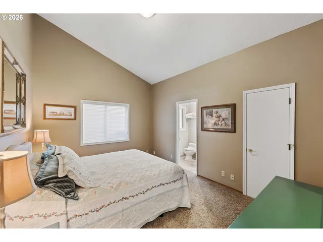 $639,000 | 2058 Cedar Court, North Bend, OR 97459