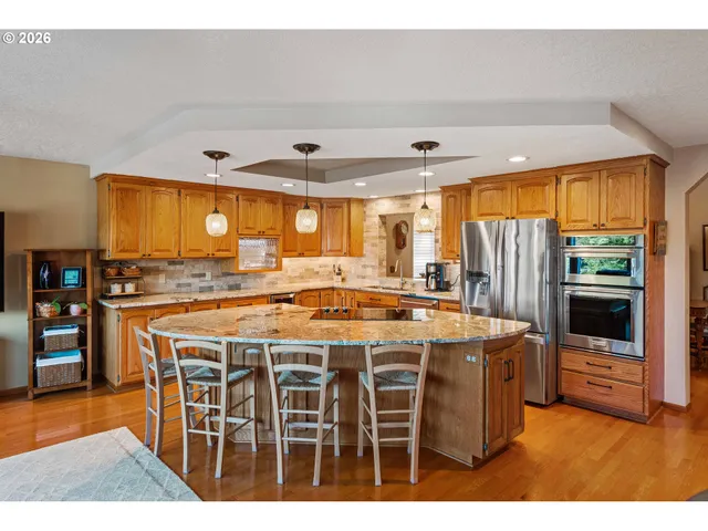 $639,000 | 2058 Cedar Court, North Bend, OR 97459