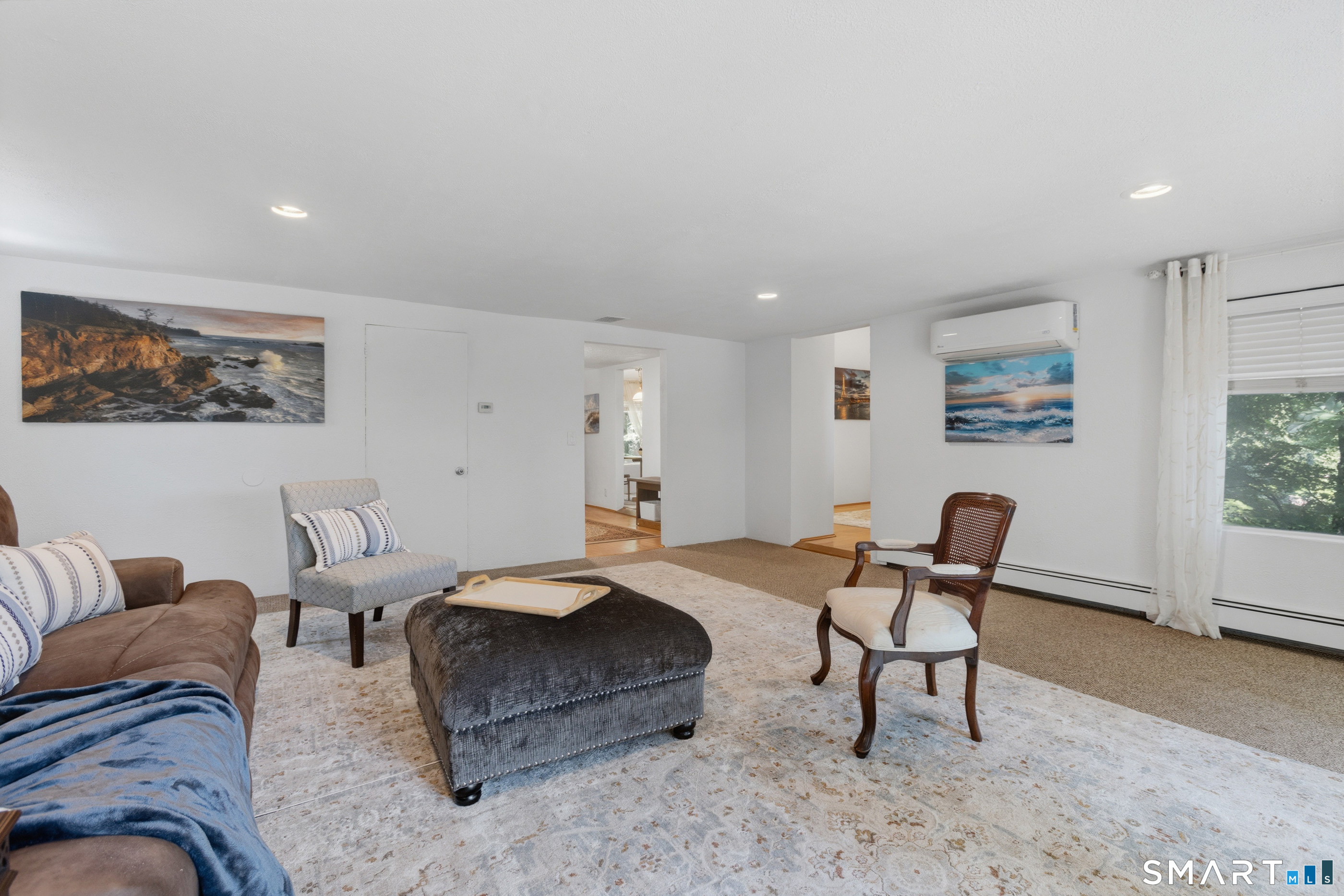 4 Beach Road Danbury, CT 06811 - Photo 7 of 39