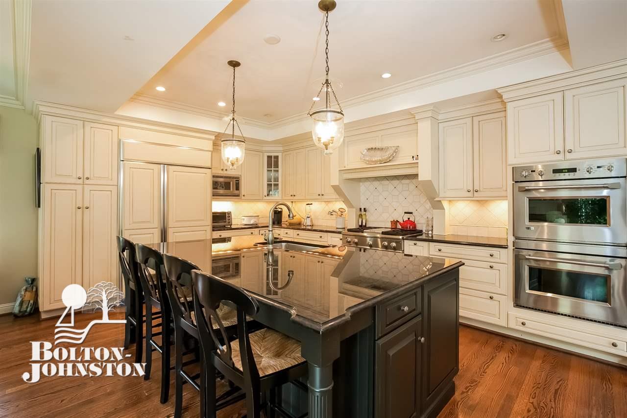 120 Stephens Road Grosse Pointe, MI 48236 - Photo 13 of 57 31294817-12.JPG
