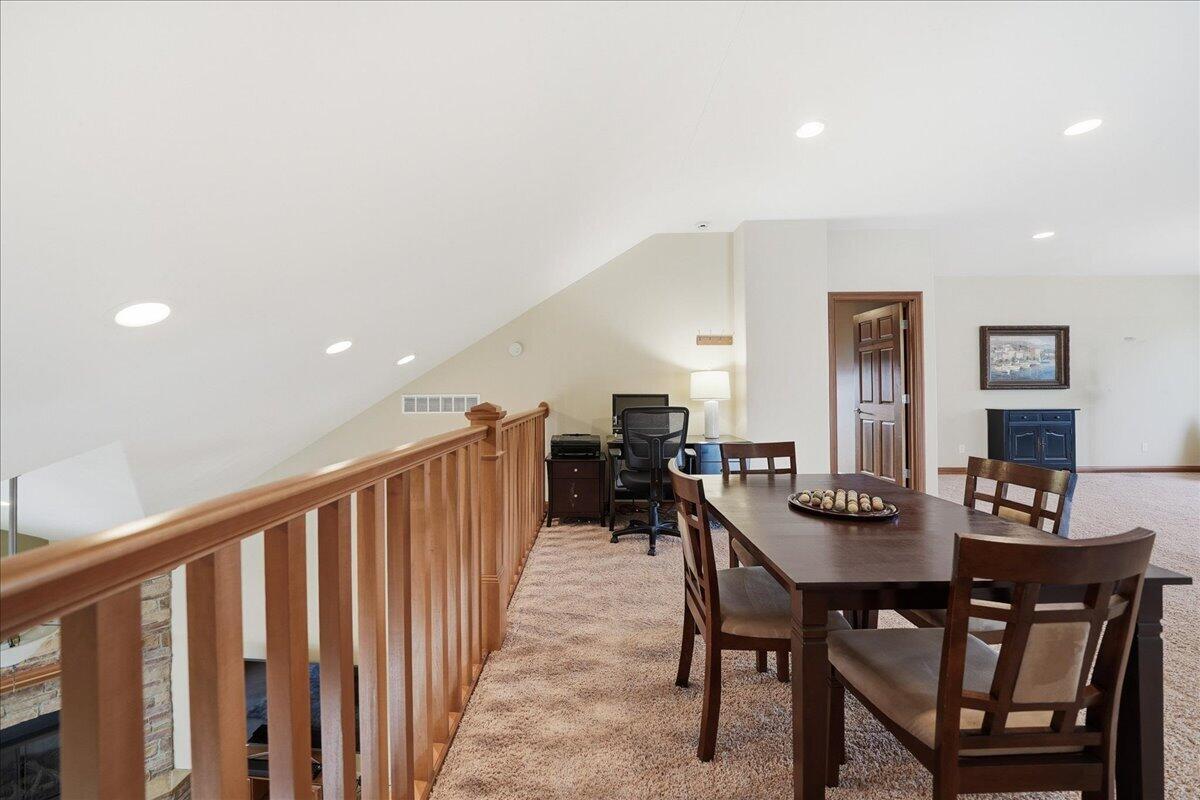 1153 Vale Park Road Valparaiso, IN 46385 - Photo 24 of 44 1200x800