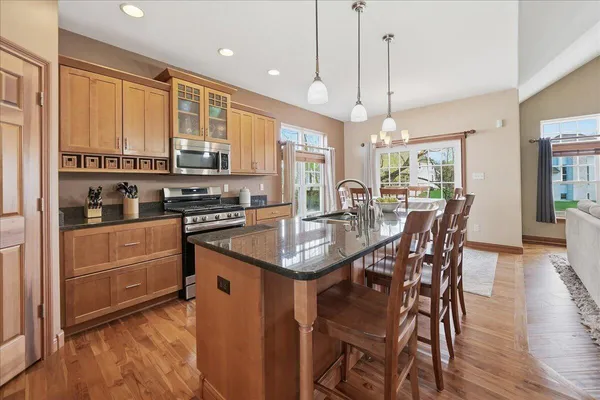 $623,900 | 1153 Vale Park Road, Valparaiso, IN 46385