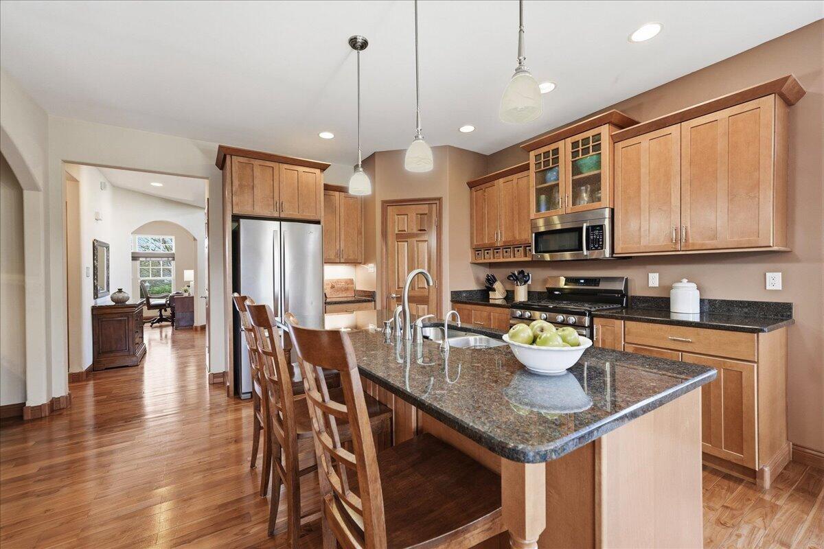 1153 Vale Park Road Valparaiso, IN 46385 - Photo 9 of 44 1200x800