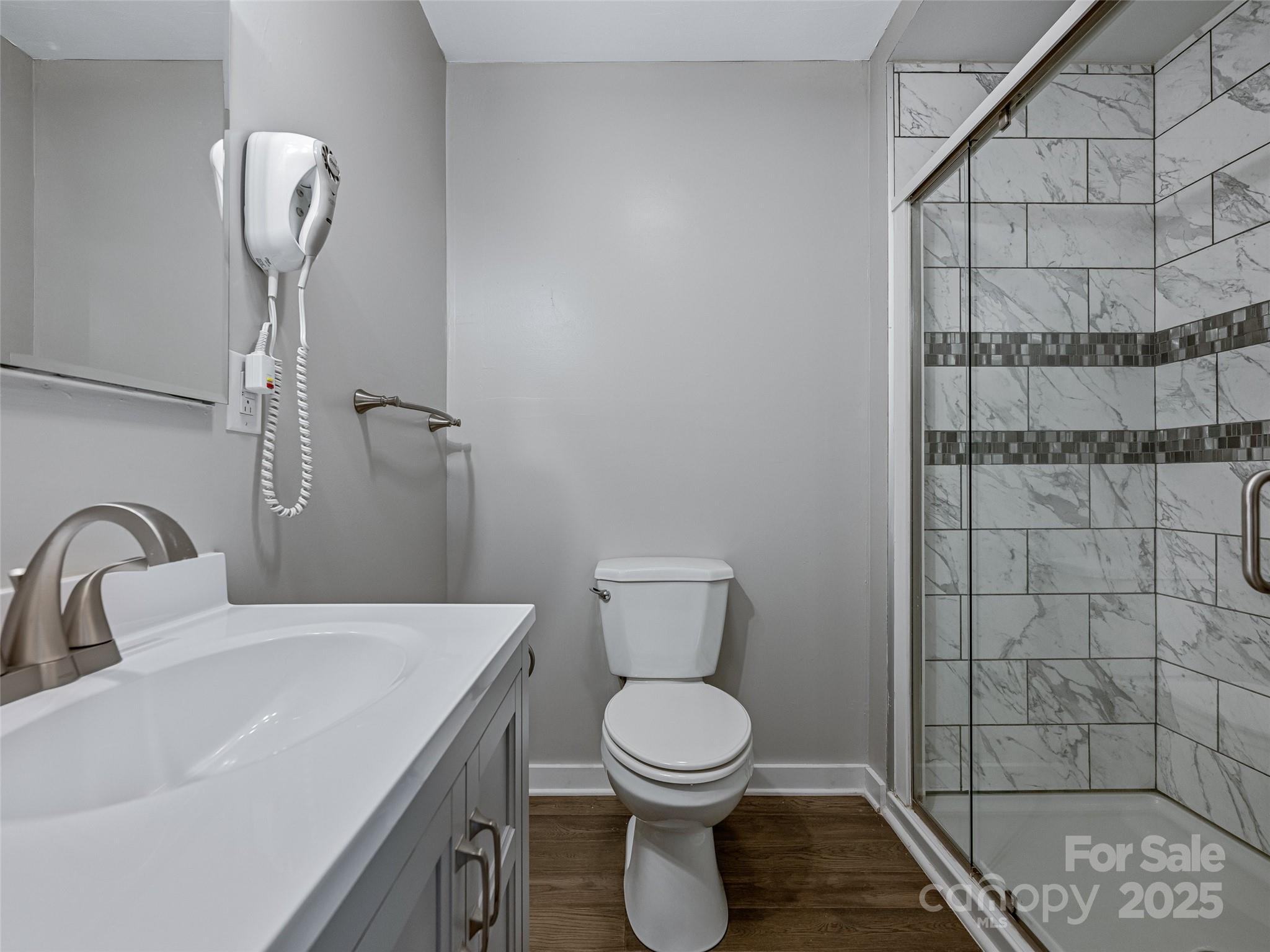 704 Old Fort Road Fairview, NC 28730 - Photo 18 of 36 Gallery Image 18