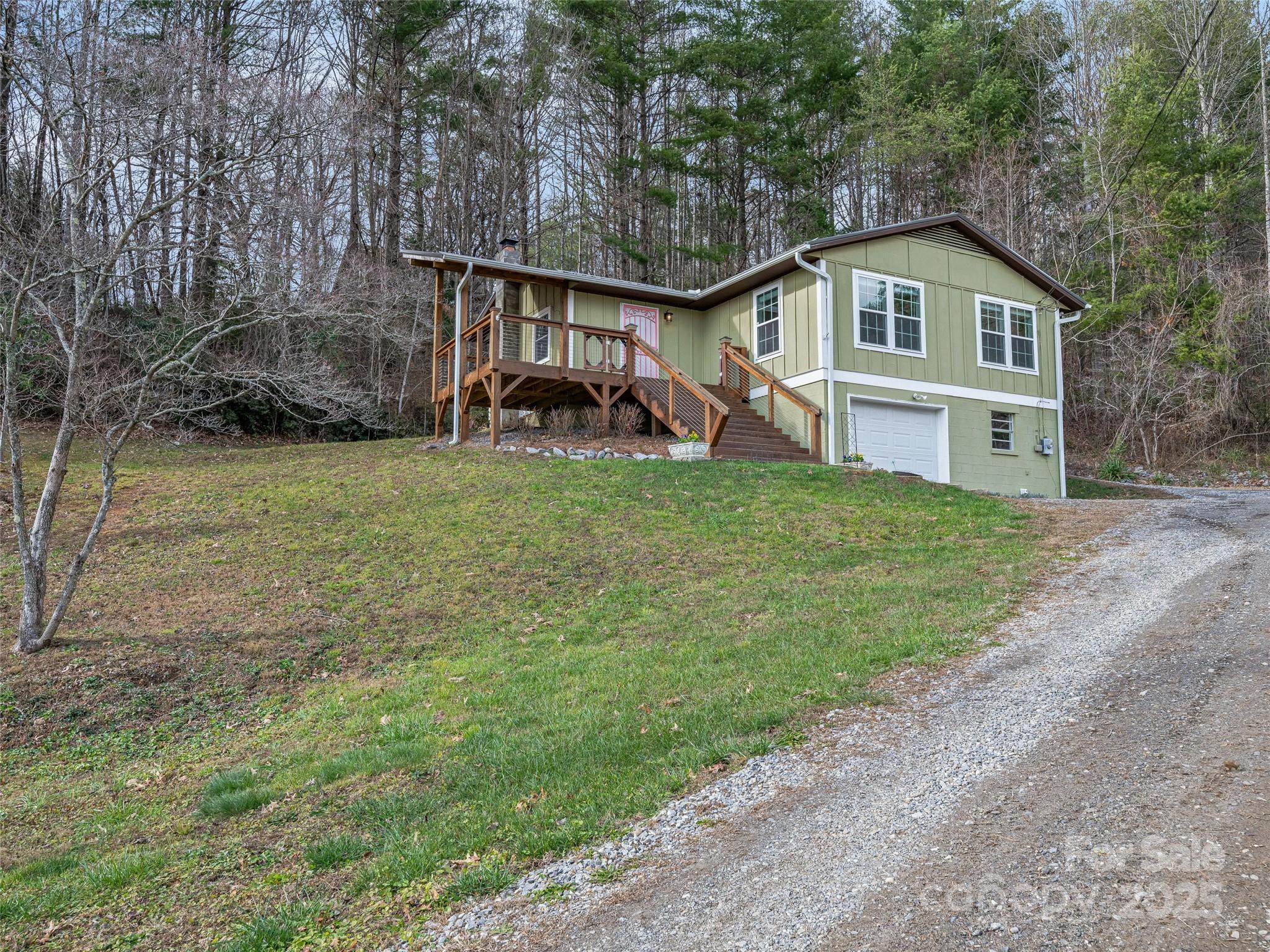 704 Old Fort Road Fairview, NC 28730 - Photo 28 of 36 Gallery Image 28