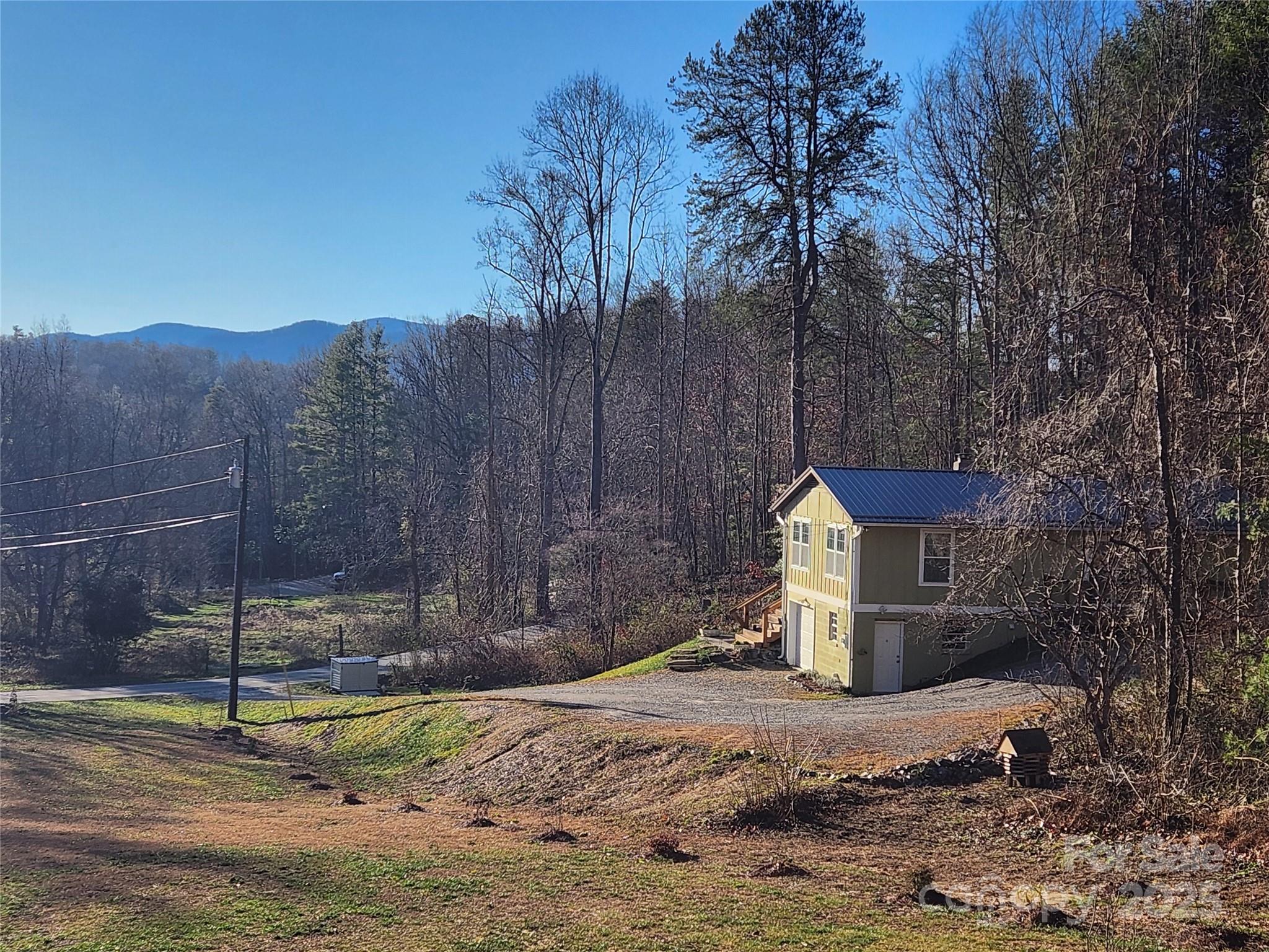 704 Old Fort Road Fairview, NC 28730 - Photo 33 of 36 Gallery Image 33