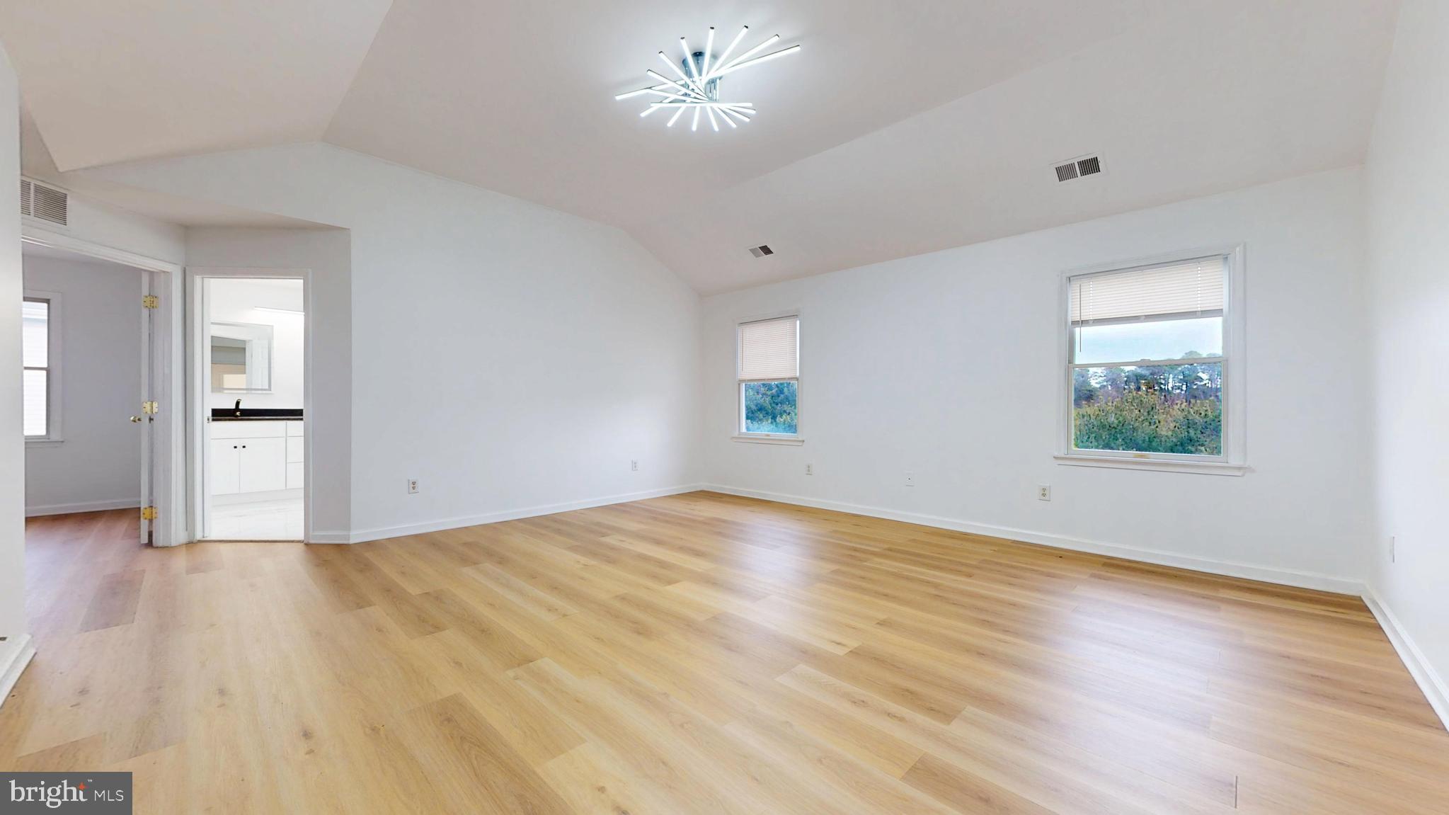 32 Vacari Way Tuckerton, NJ 08087 - Photo 24 of 50 Main En Suite