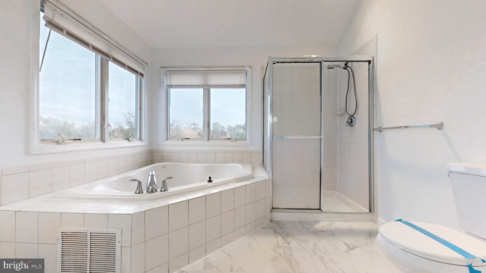 32 Vacari Way Tuckerton, NJ 08087 - Photo 29 of 50 Main En Suite