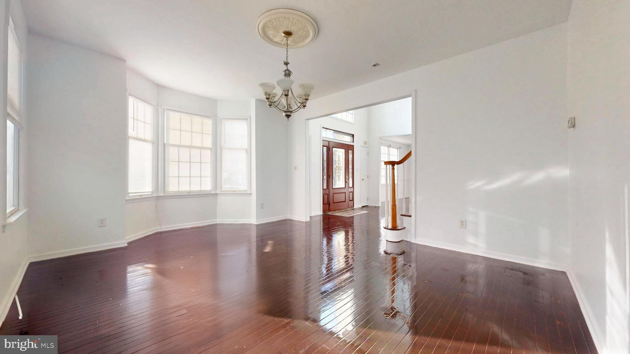 32 Vacari Way Tuckerton, NJ 08087 - Photo 7 of 50 Formal Living Room