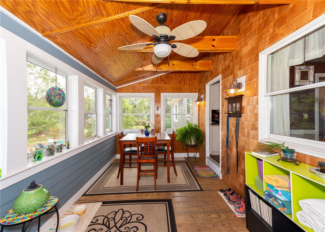 37 Baldwin Road Portsmouth, RI 02871 - Photo 17 of 50