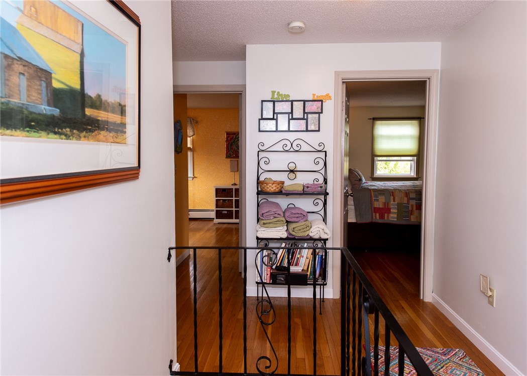 37 Baldwin Road Portsmouth, RI 02871 - Photo 25 of 50