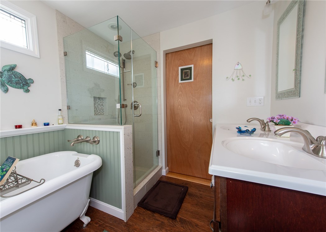 37 Baldwin Road Portsmouth, RI 02871 - Photo 36 of 50