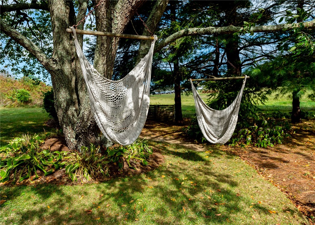 37 Baldwin Road Portsmouth, RI 02871 - Photo 42 of 50