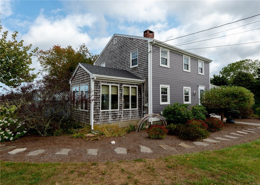 37 Baldwin Road Portsmouth, RI 02871 - Photo 47 of 50