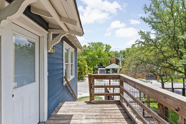 $1,499 | 2102 Brackenridge Street, Unit A, Austin, TX 78704