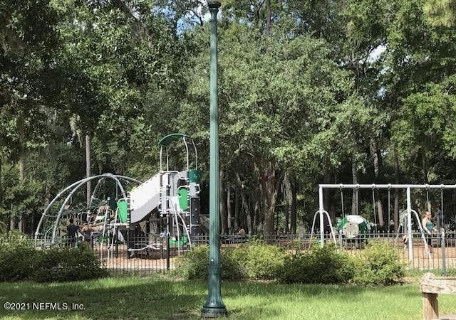 1677 Geraldine Drive Jacksonville, FL 32205 - Photo 50 of 52 a view of house with swimming pool and garden