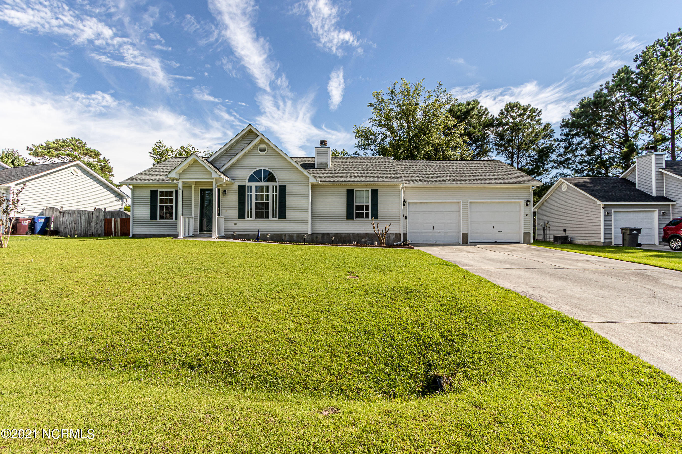 328 Running Road Jacksonville, NC 28546 - Photo 3 of 46 LindaY (1 of 1)-3