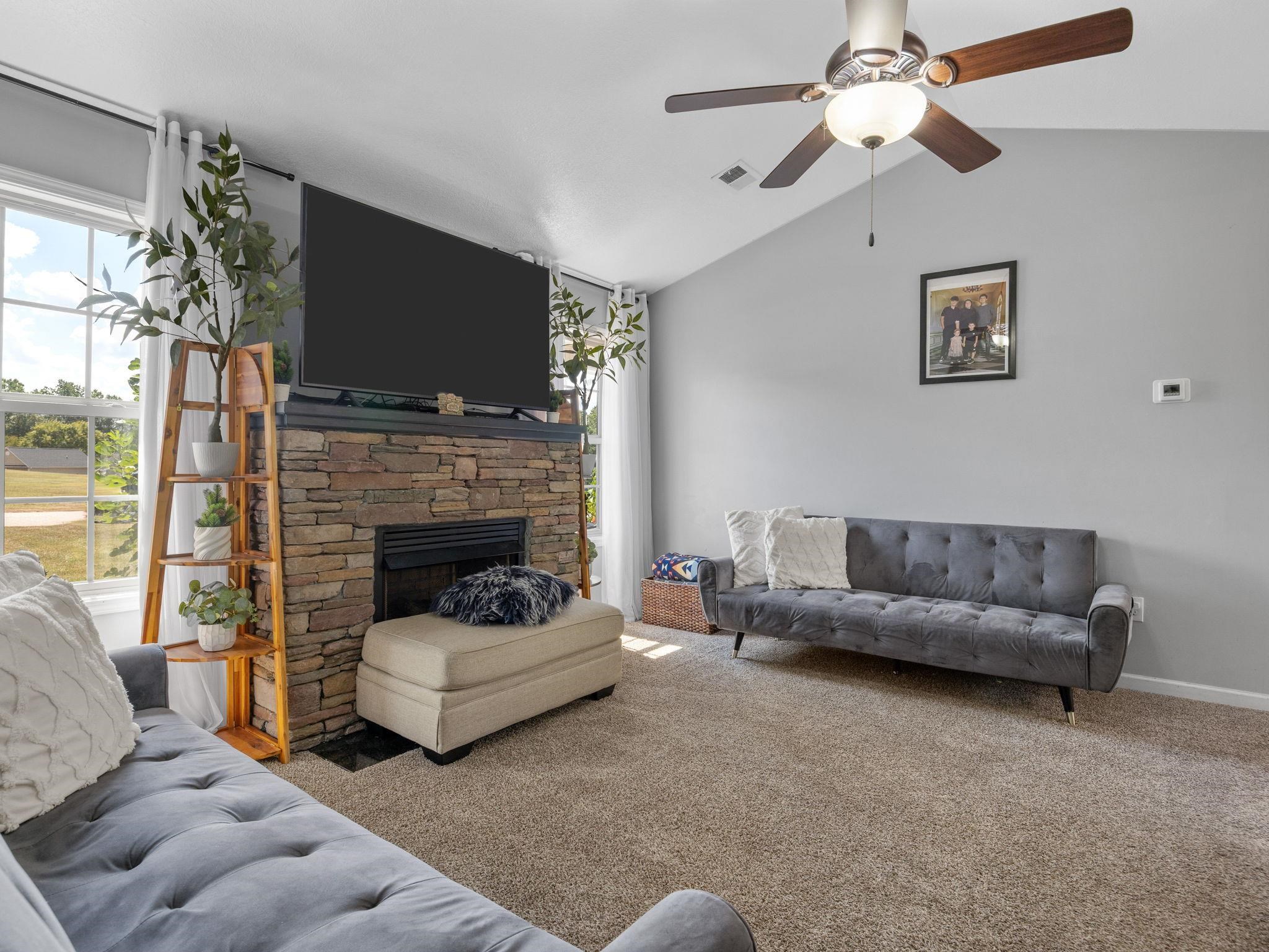 176 Summer Lady Lane Boiling Springs, SC 29316 - Photo 7 of 34