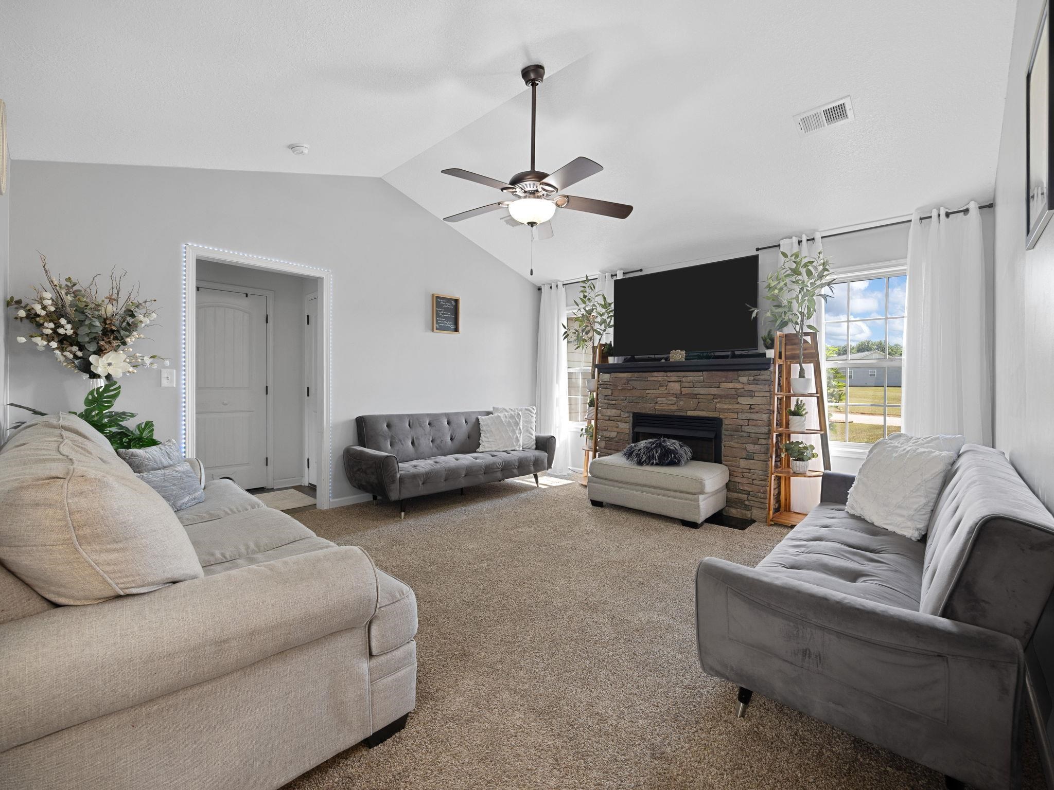 176 Summer Lady Lane Boiling Springs, SC 29316 - Photo 9 of 34