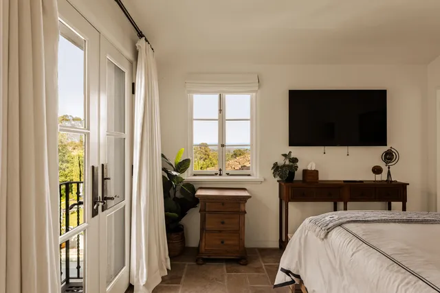 $100,000 | 848 Picacho Lane, Santa Barbara, CA 93108