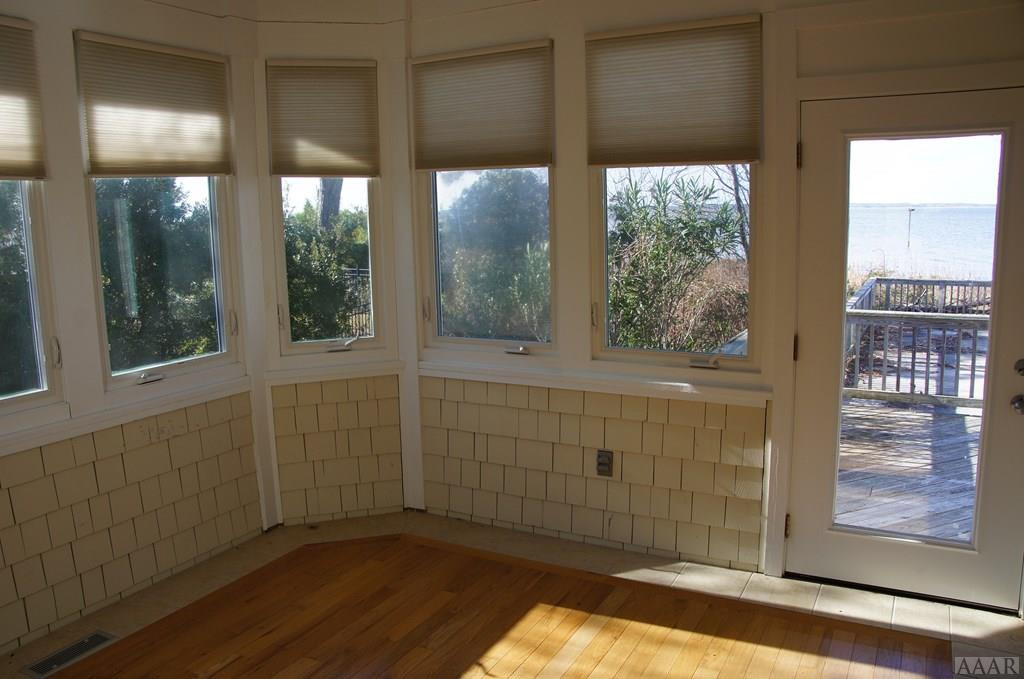 7044 Currituck Road Kitty Hawk, NC 27949 - Photo 11 of 39 Gallery Image 11