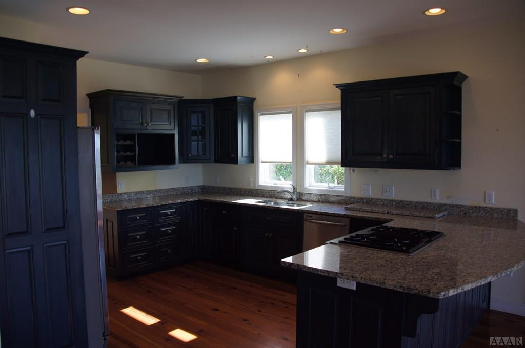 7044 Currituck Road Kitty Hawk, NC 27949 - Photo 4 of 39 Gallery Image 4