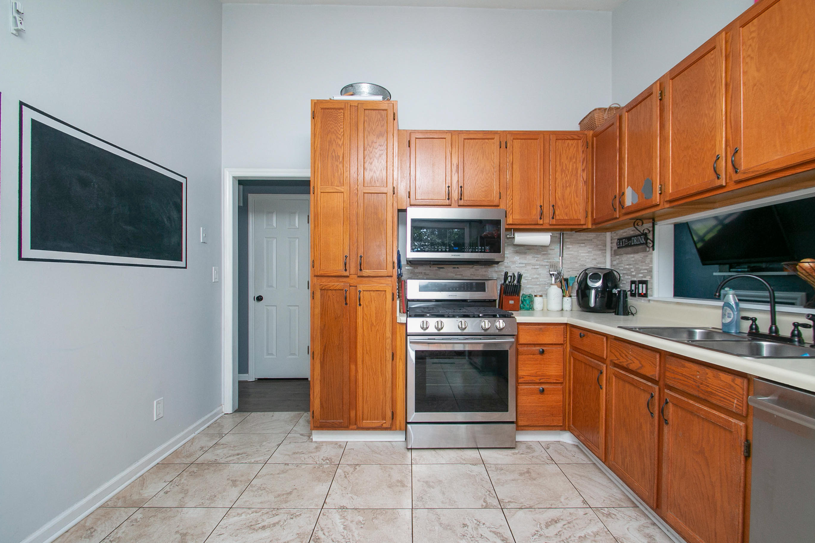 5457 Castle Rock Road Roanoke, VA 24018 - Photo 13 of 33 img_3488