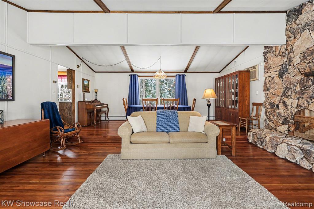 1951 East Kneeland Road Fairview, MI 48621 - Photo 7 of 46