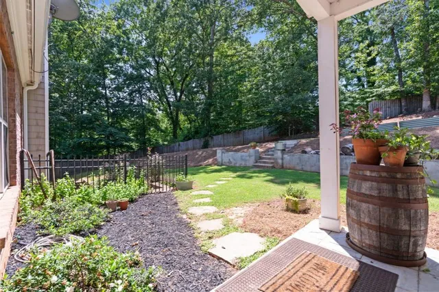 $729,900 | 3095 Chattahoochee Trace, Gainesville, GA 30506