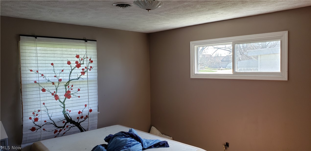 2197 Meter Road Lakeside Marblehead, OH 43440 - Photo 10 of 11 Gallery Image 10