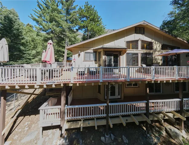 $575,000 | 6204 Spruce Avenue, Angelus Oaks, CA 92305