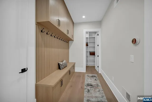 $3,499,000 | 470 White Oak Ridge Road, Short Hills, NJ 07078