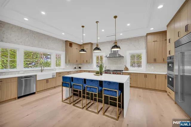 $3,499,000 | 470 White Oak Ridge Road, Short Hills, NJ 07078