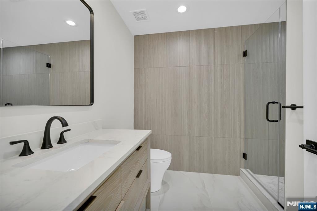 470 White Oak Ridge Road Short Hills, NJ 07078 - Photo 25 of 46