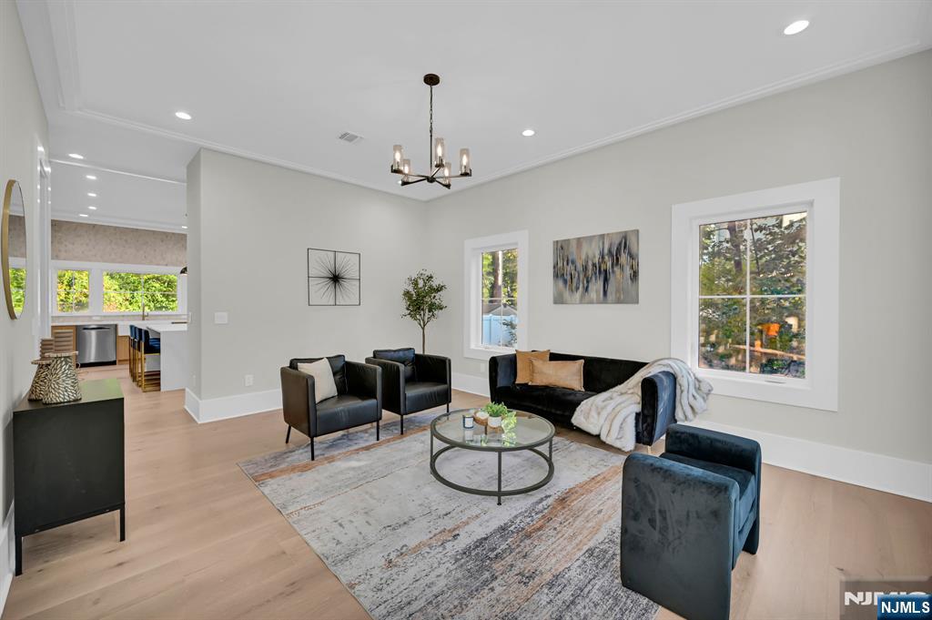 470 White Oak Ridge Road Short Hills, NJ 07078 - Photo 7 of 46