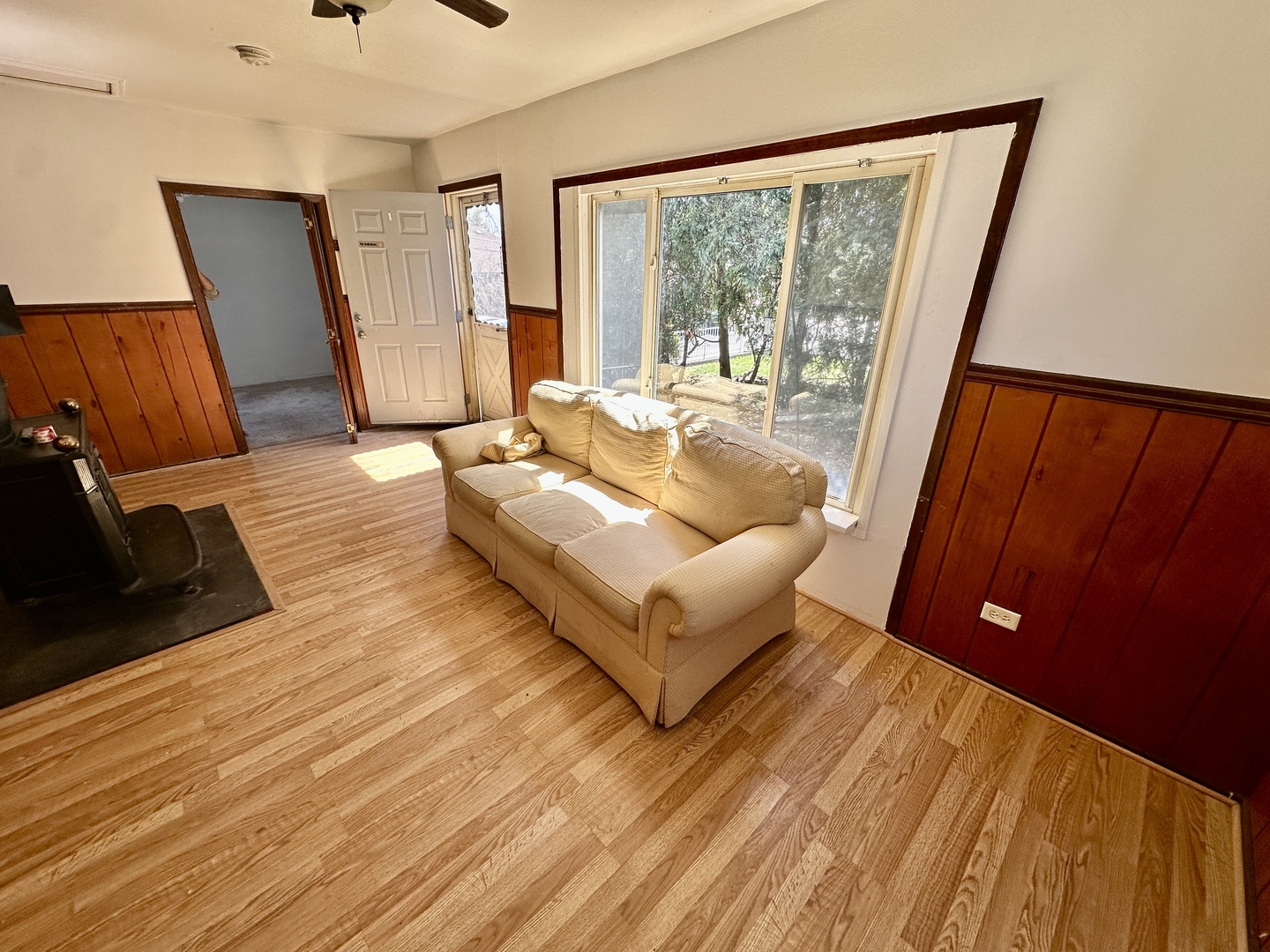 36634 North Iola Avenue Ingleside, IL 60041 - Photo 7 of 11