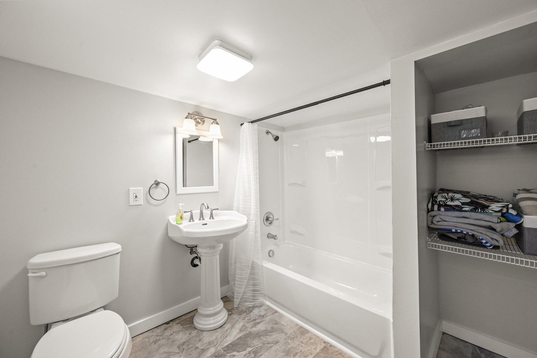 810 West Middle Street Hanover, PA 17331 - Photo 18 of 35 Lower Level Remodeled Full Bath