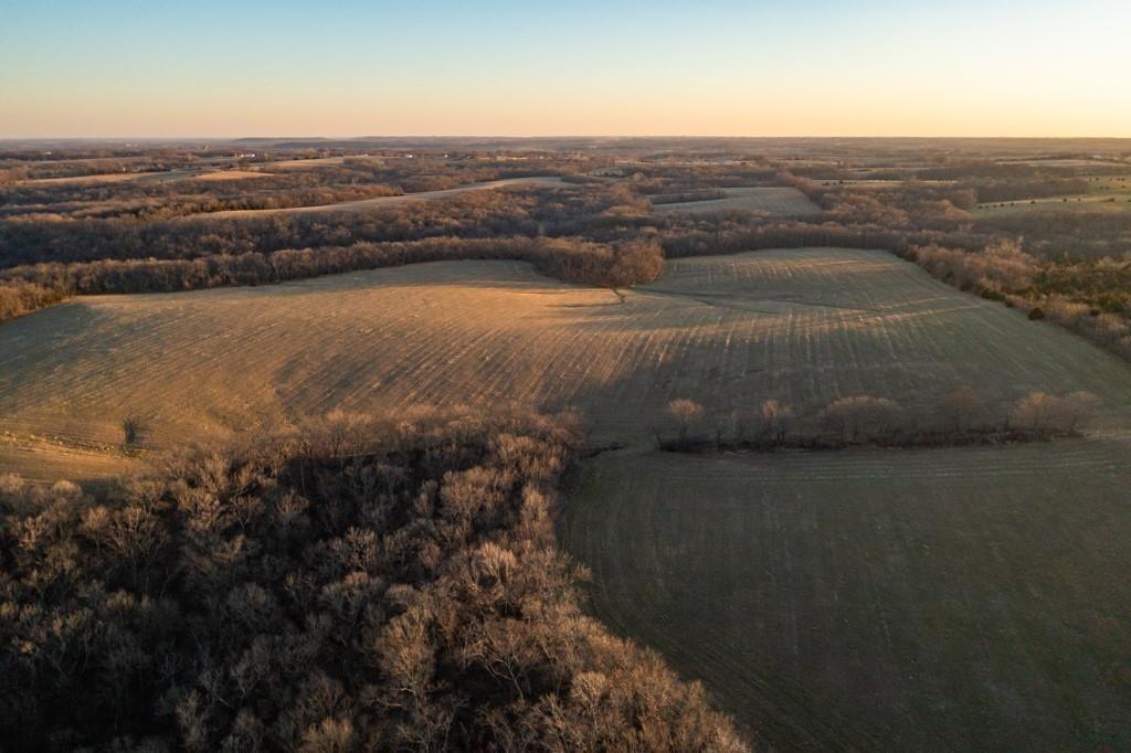 23076 Springdale Road Easton, KS 66020 - Photo 11 of 35