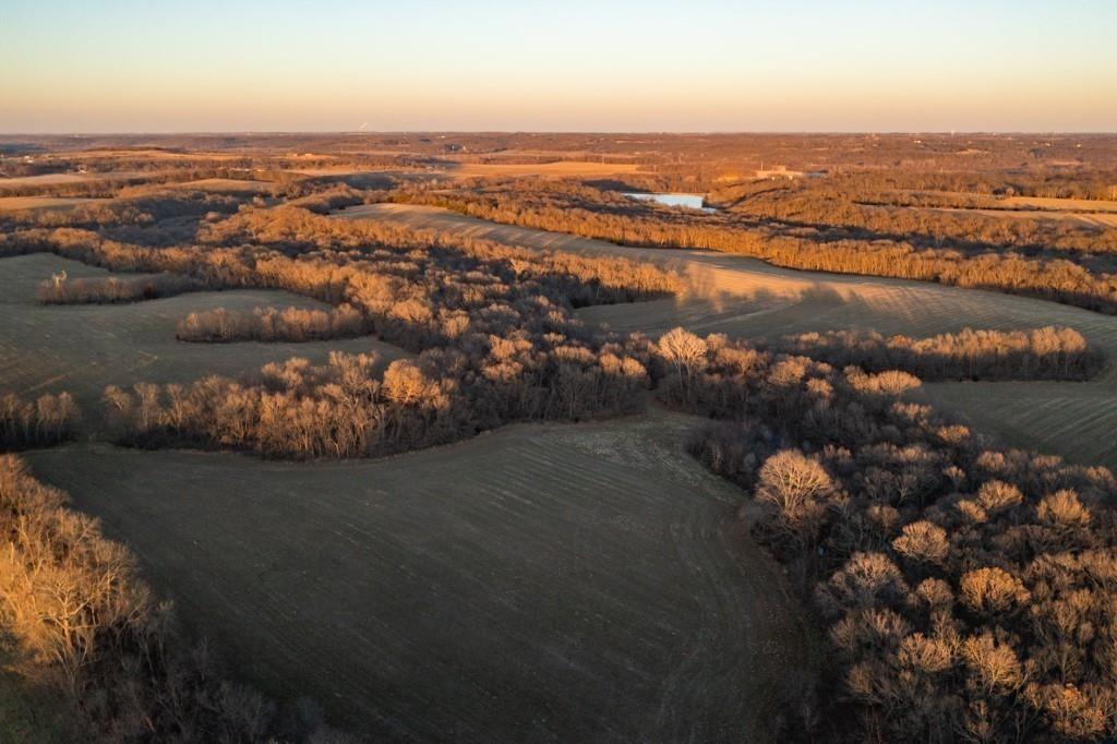 23076 Springdale Road Easton, KS 66020 - Photo 15 of 35