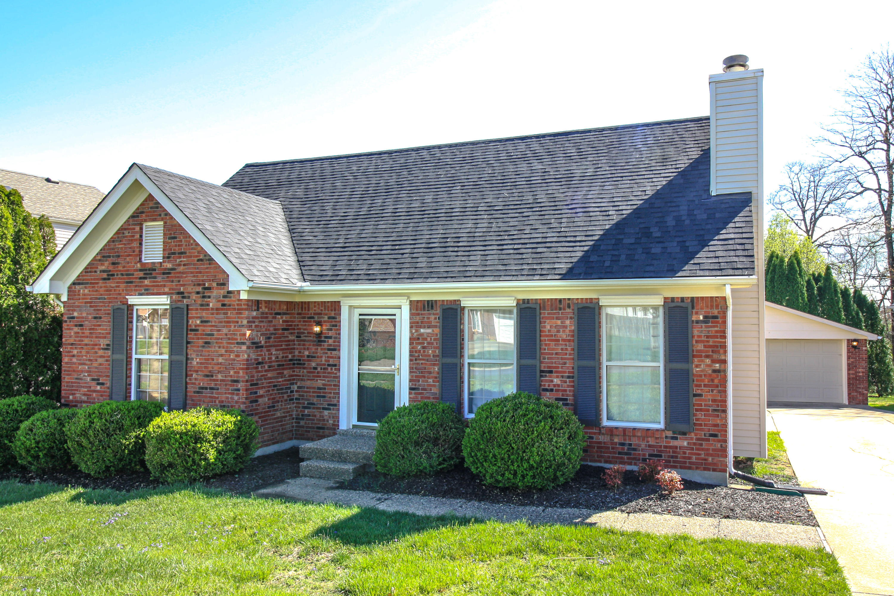 4003 Gaudet Road Louisville, KY 40299 - Photo 1 of 22 IMG_5389