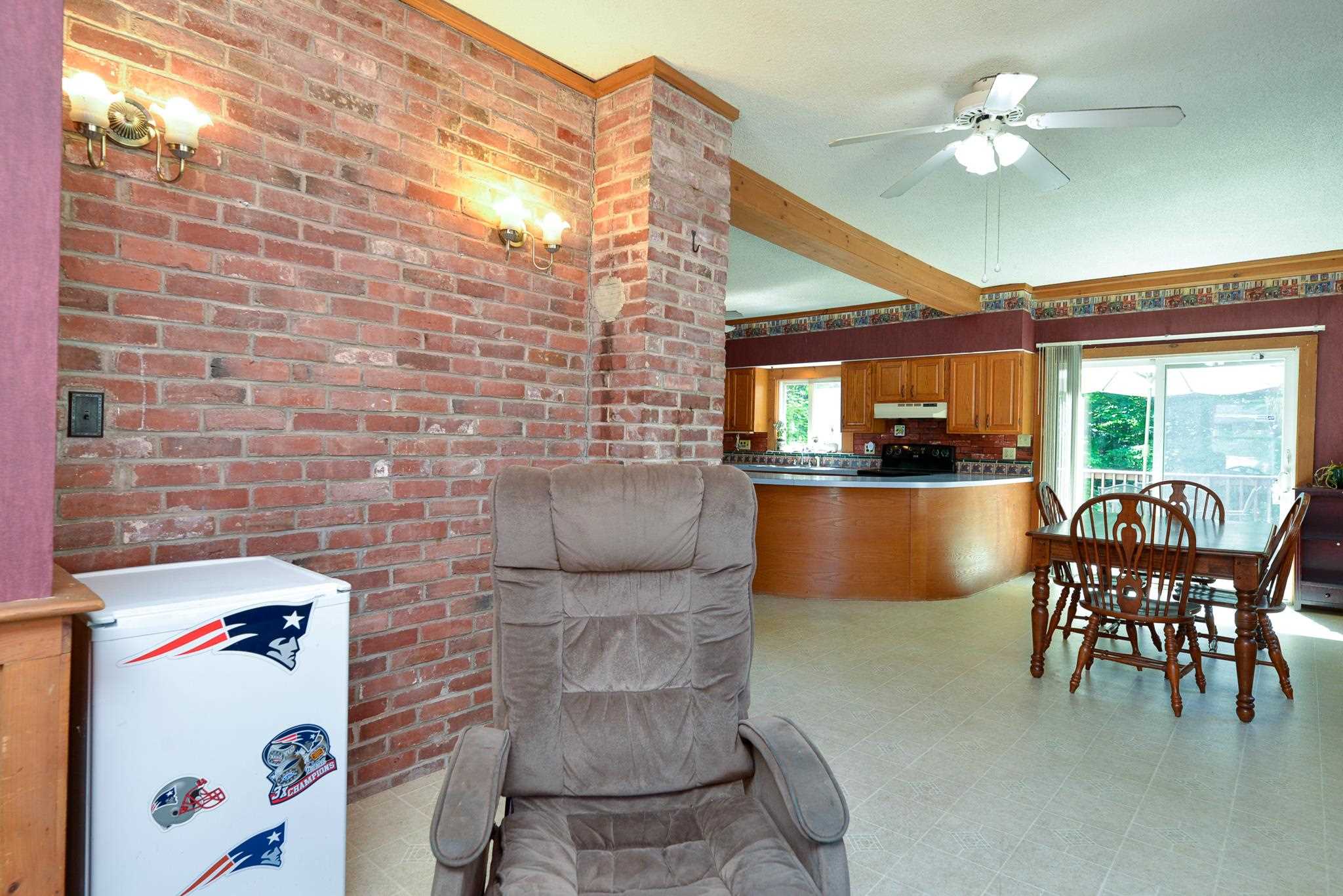 53 Linden Street Rochester, NH 03867 - Photo 13 of 40
