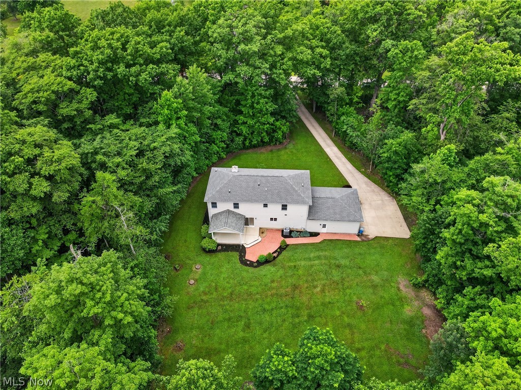 9329 South Brown Road Chardon, OH 44024 - Photo 5 of 45