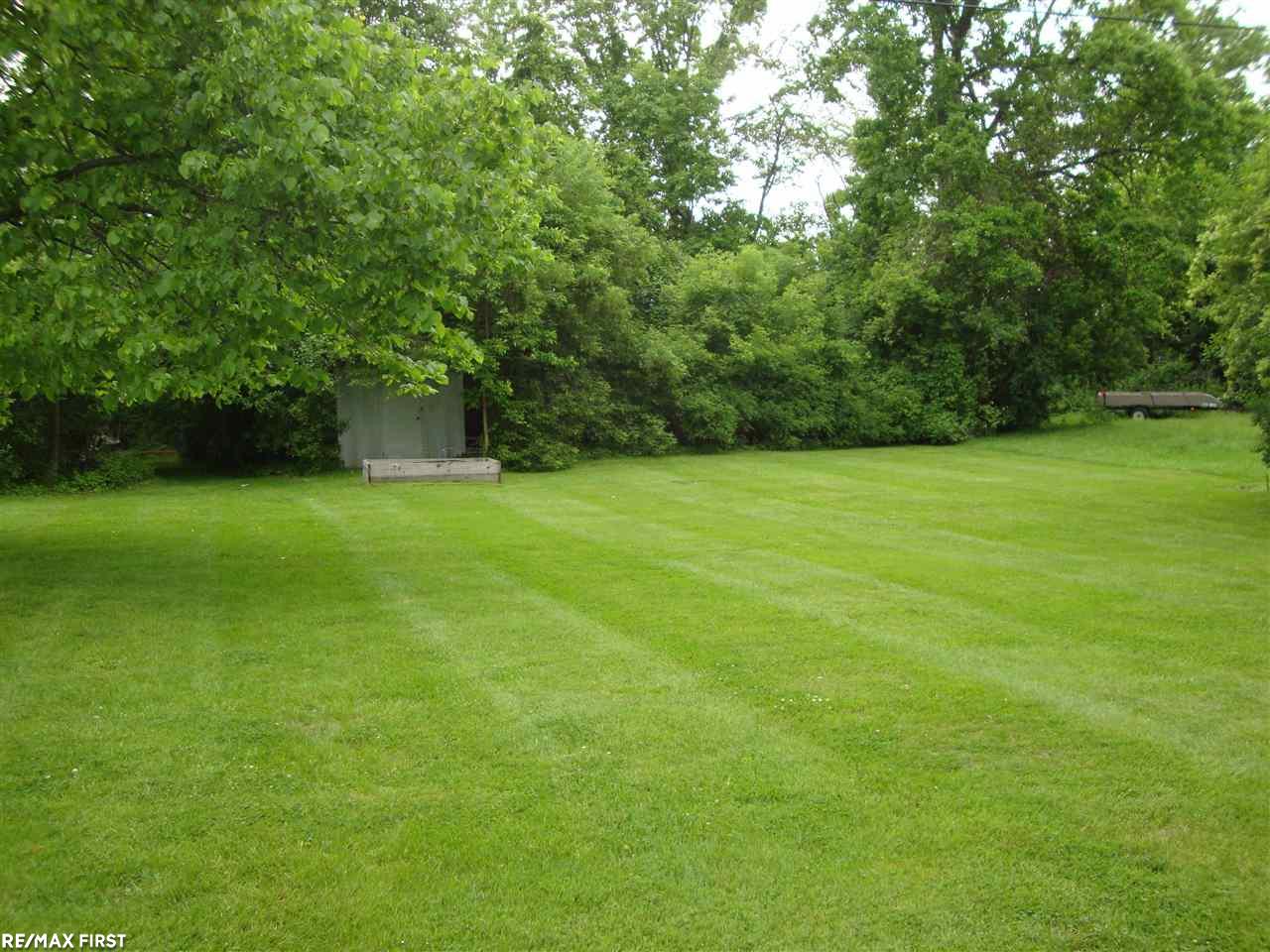 2736 Dearborn Avenue Rochester Hills, MI 48309 - Photo 18 of 23