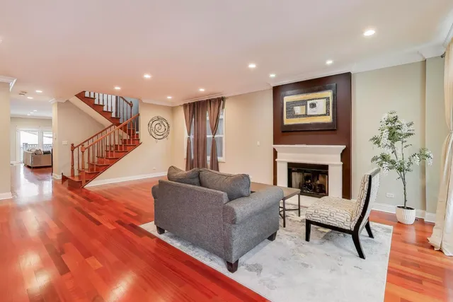 $1,050,000 | 1629 North Talman Avenue, Chicago, IL 60647