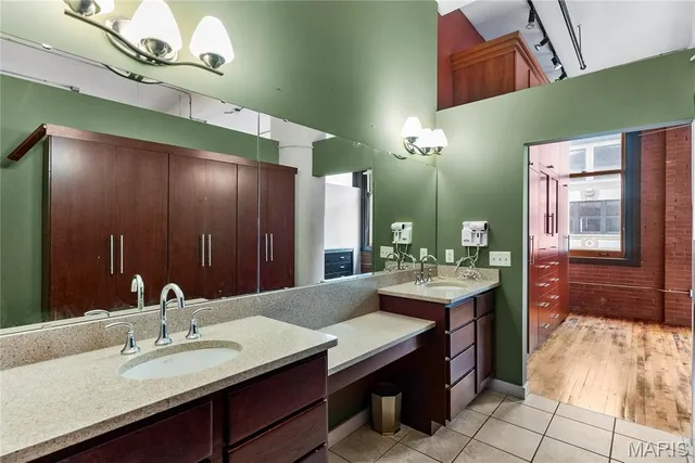 $1,500 | 1520 Washington Avenue, Unit 606, St. Louis, MO 63103