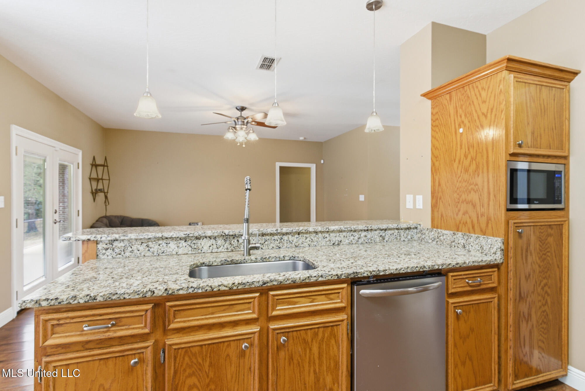 279 Todd Road Sumrall, MS 39482 - Photo 17 of 57 dsc09093