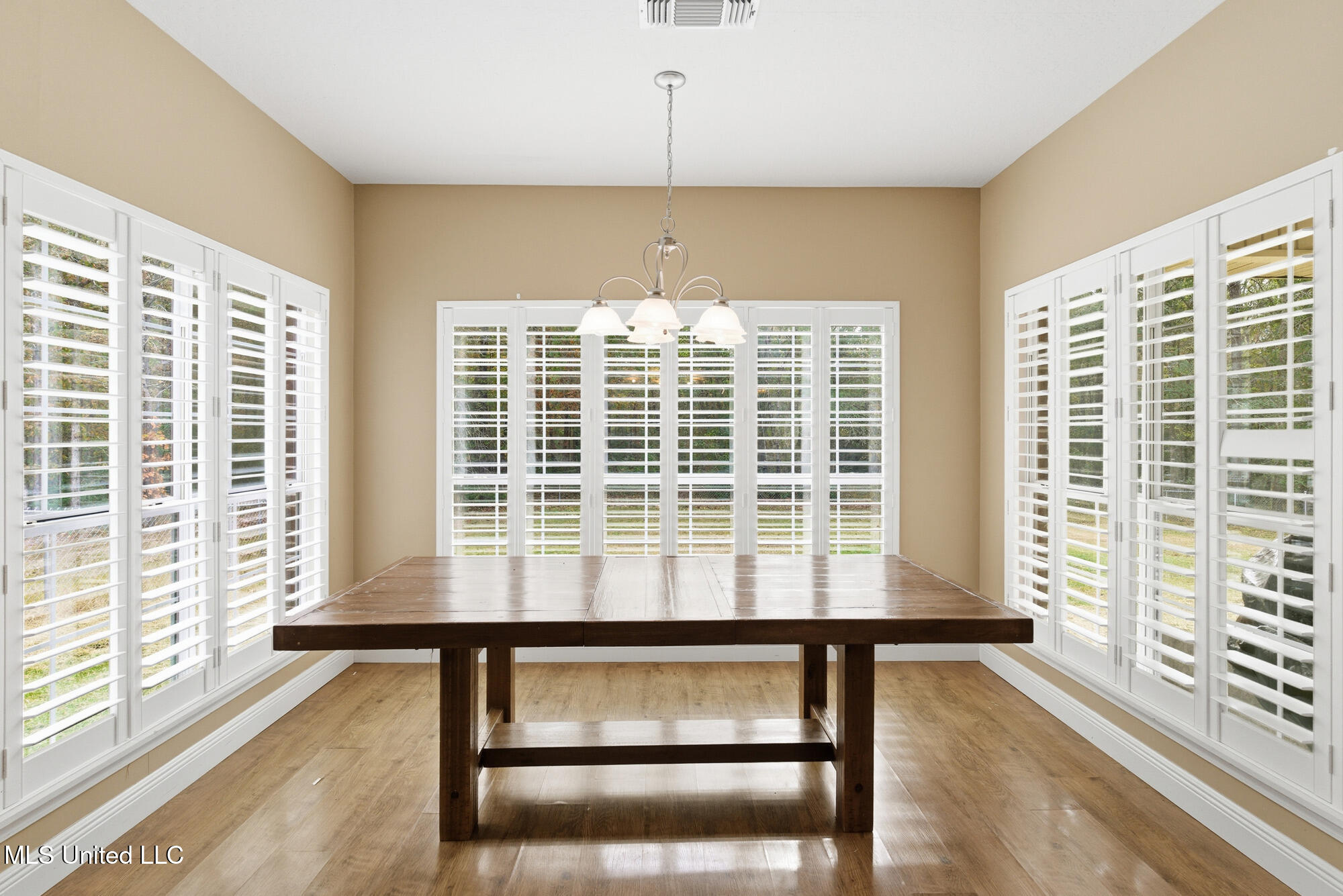 279 Todd Road Sumrall, MS 39482 - Photo 18 of 57 dsc09096