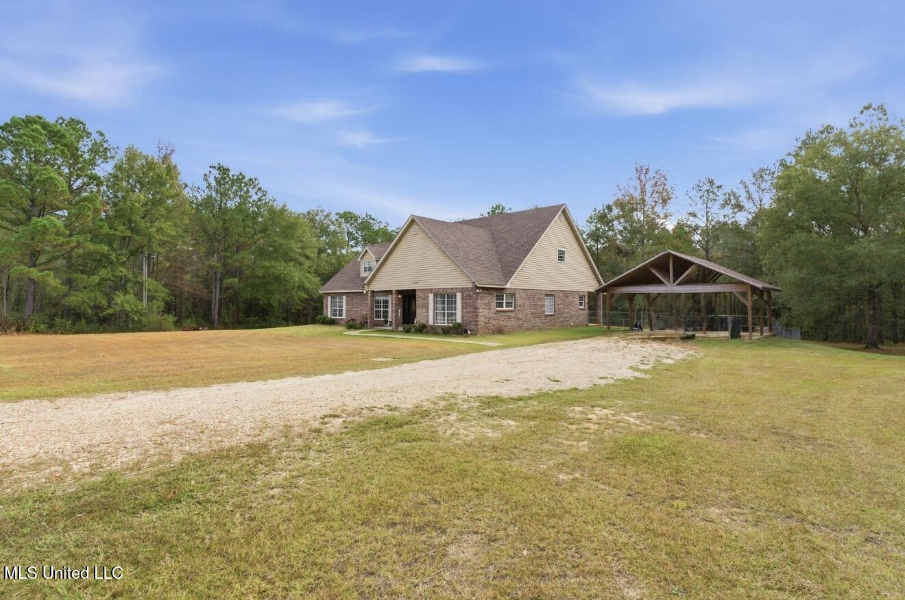 279 Todd Road Sumrall, MS 39482 - Photo 3 of 57 IMG_0580