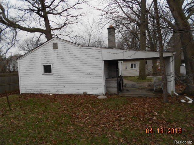516 Stratford Road Ferndale, MI 48220 - Photo 5 of 16 Rear of Garage